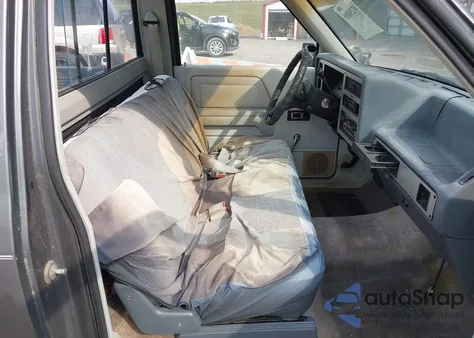 1987 Dodge Dakota from USA, damaged, VIN 1B7GN14M2HS527489